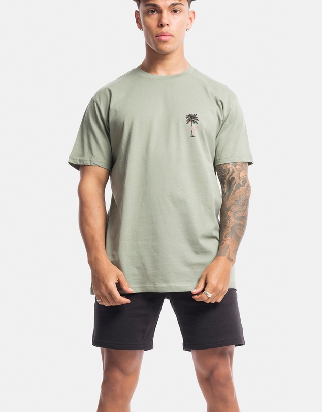 Vacancy Co - Tropical Tee