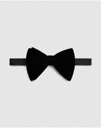 Politix - Large Black Velvet Bow Tie