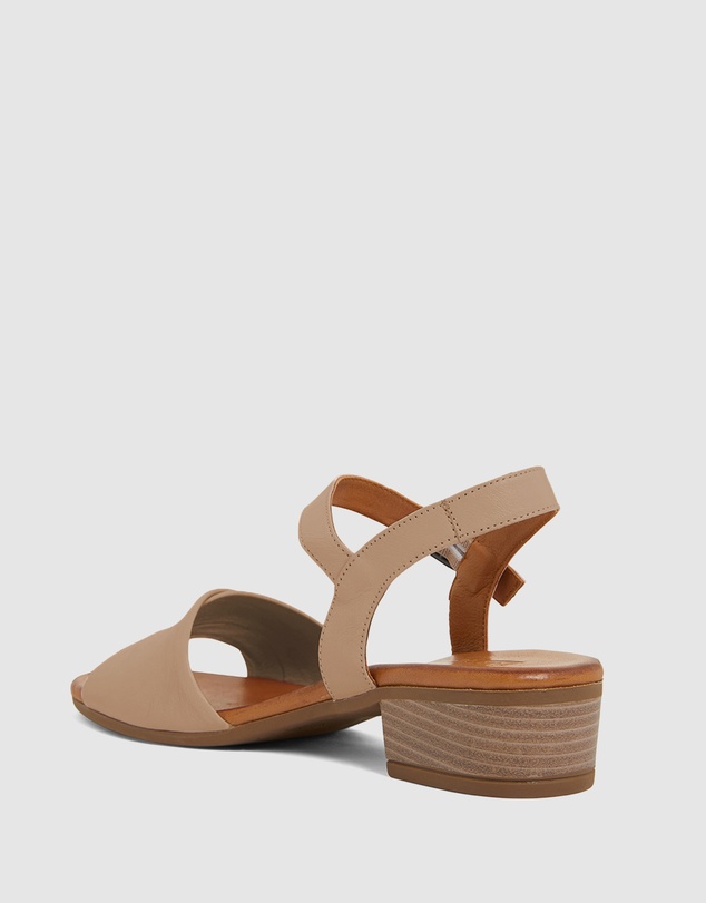 Easy Steps - Maisy