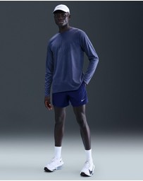 Nike - DriFIT 5