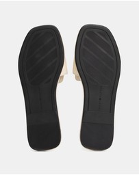Tommy Hilfiger - Leather Horsebit Mules - Women's