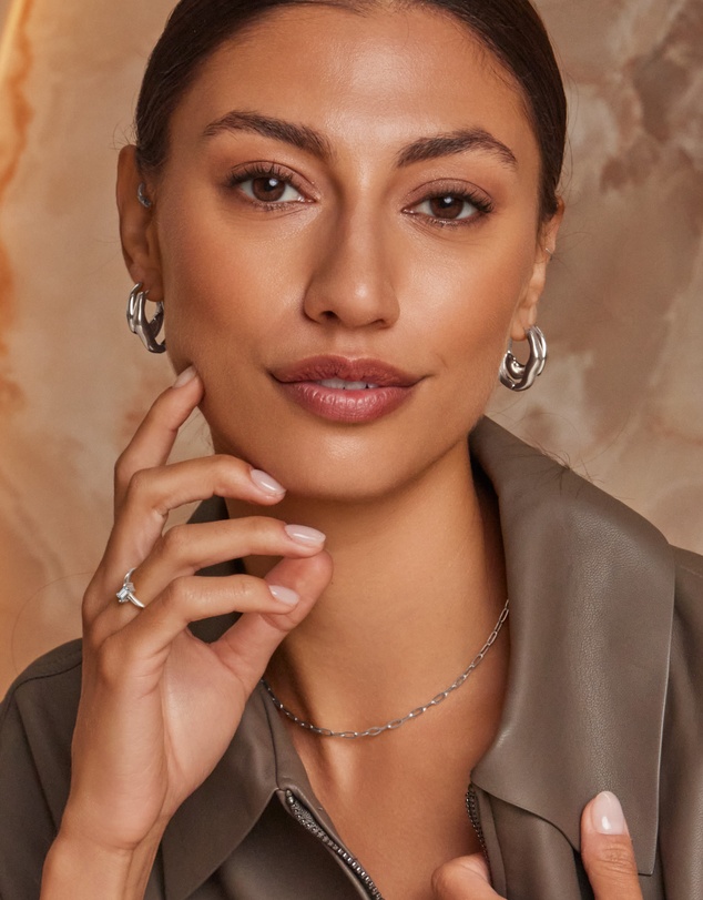 Zoe Olivia - Waterproof Muse Twist Hoop Earrings