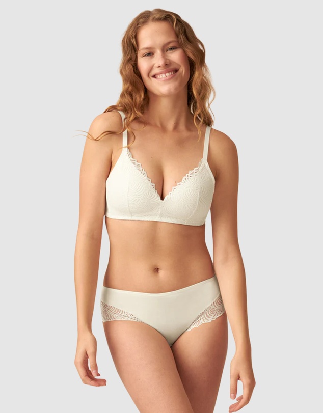 Naturana - The Friday Wirefree Recycled Lace Bra