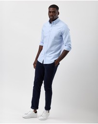 Wayver - The Button-Down Oxford Shirt