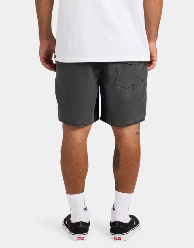 Volcom - Mens Center 17