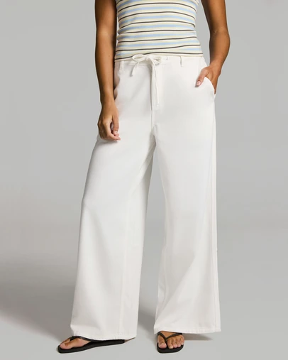 Rockwear - Relaxed Straight Leg Jeans