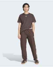 adidas Originals - CHEST STRIPES ENGINEERED COLLAR TEE Mens