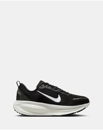 Nike - Vomero 18 - Women's