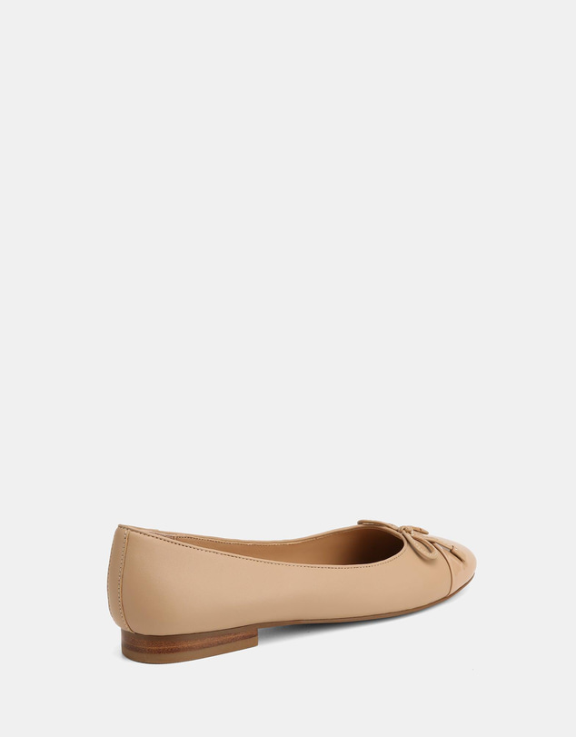 Wittner - Amelia Casual Flats Nude Leather