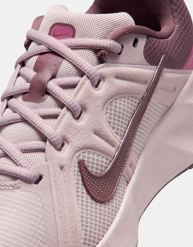 Nike - Metro Tek - Women's