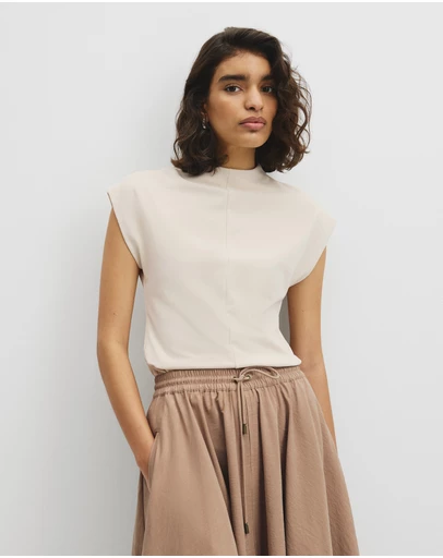 Country Road - Extend Shoulder Top