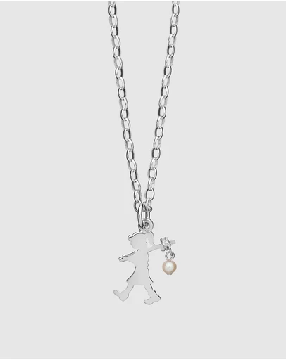 Karen Walker - Girl with a Pearl Necklace