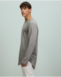Surrounded By Ghosts - The Howlite Long Sleeve T-Shirt
