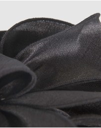 Max Alexander - Black Plate Racing Fascinator