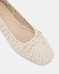 Miss Sofie - Lilah Flats