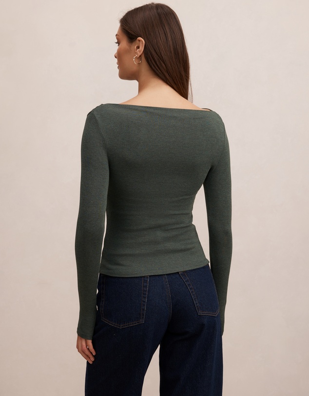 Forever New - Jasmine Straight Neck Top