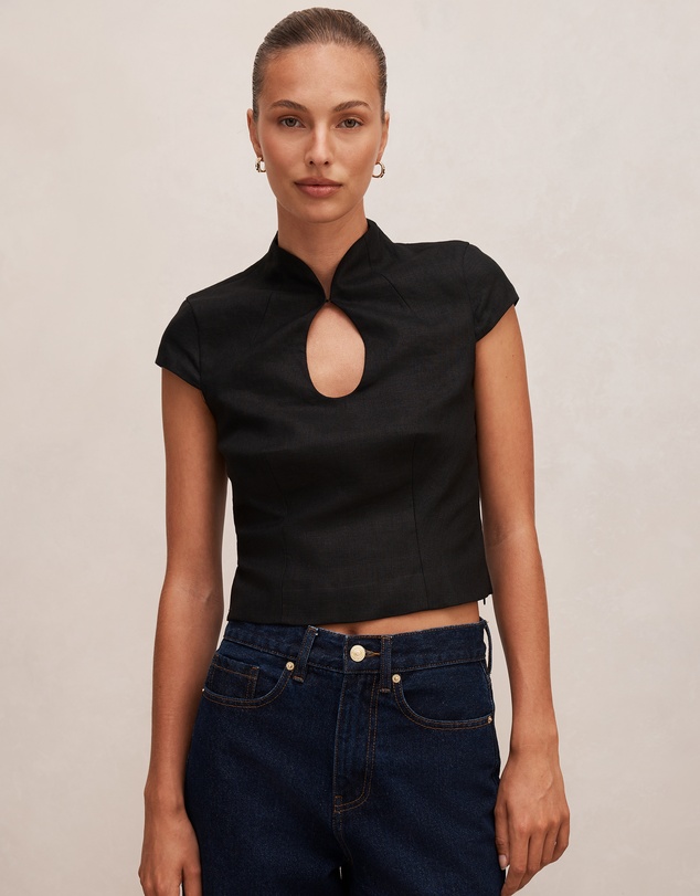 Forever New - Ayla Keyhole Linen Top