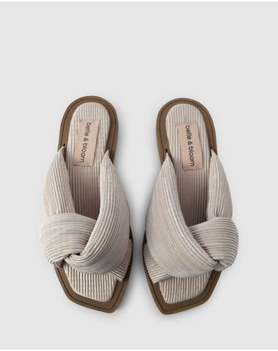 neutrals