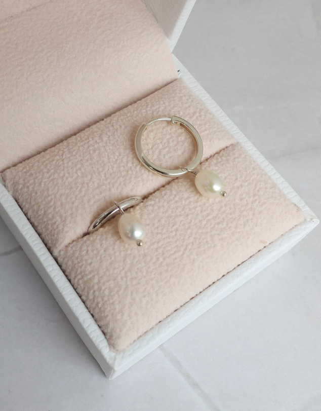 Luna Rae - Sterling Silver - Isla Pearl Earrings