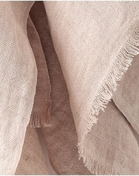 Aura Home - Arles Linen Throw