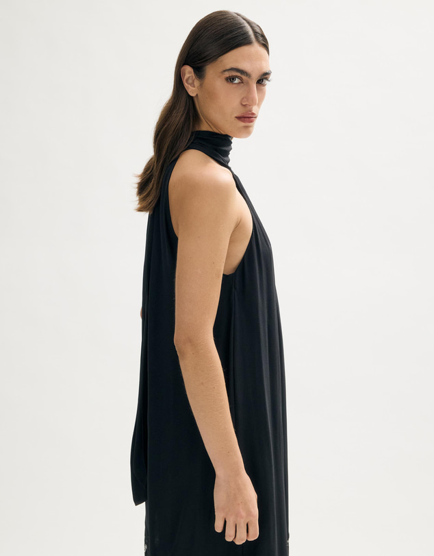 Minima Esenciales - Pia Fringe Lace Maxi Dress