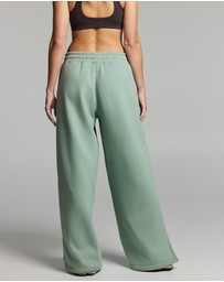 Rockwear - Luxe Fleece Wide Leg Pants