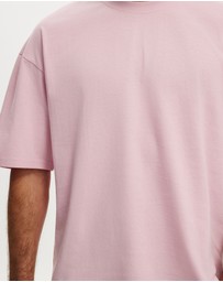 Cotton On - Cropped Fit T-Shirt