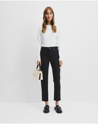 Country Road - High Rise Slim Jean