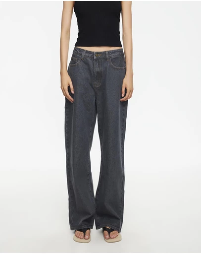 Lioness - Divine Jeans - ICONIC EXCLUSIVE