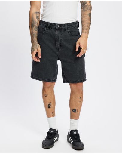 Ash Black