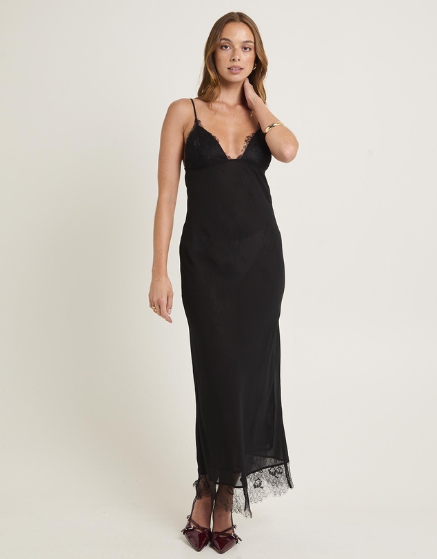 Alice In The Eve - Blair Lace Tie Back Maxi Dress