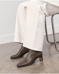 Jo Mercer - Quince Mid Ankle Boots