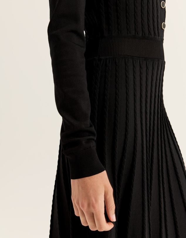 Review - Caspian Knit Dress