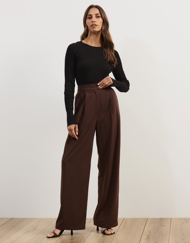 Atmos&Here - Rumi Long Sleeve Fitted Rib Knit Top