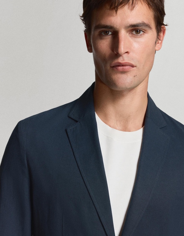 M.N.G - Delave Blazer