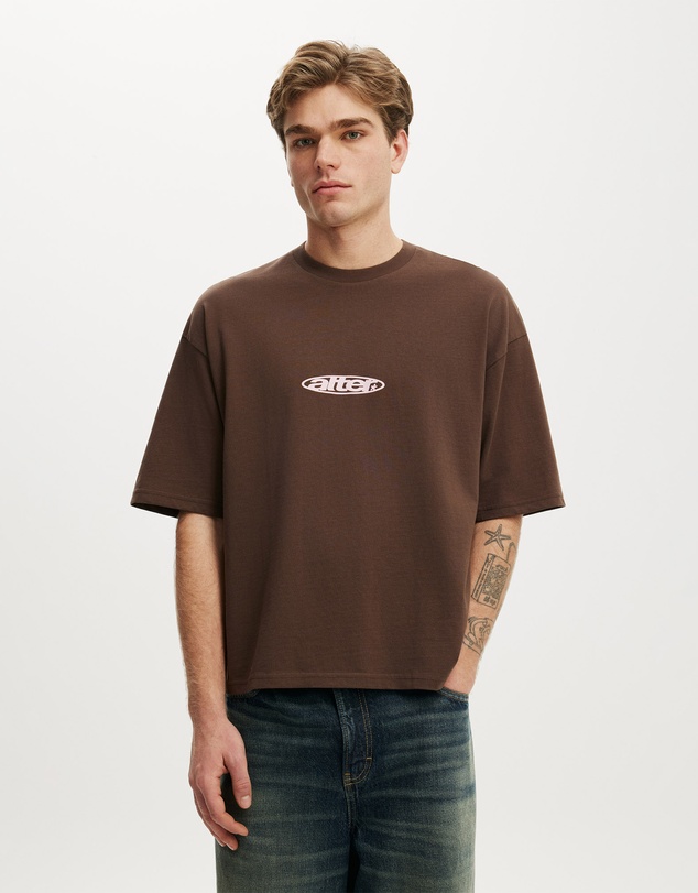 Cotton On - Cropped Fit Graphic T-Shirt