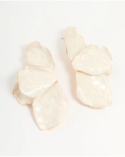 Lovisa - Gold Cream Enamel Organic Flower Stud Earrings