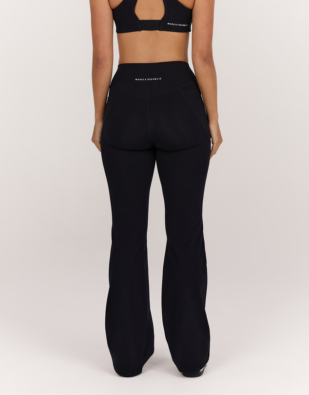 Muscle Republic - Motion 360 Pocket Flares
