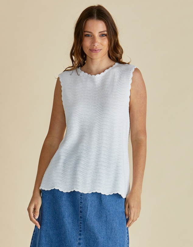 Betty Basics - Aviva Tank