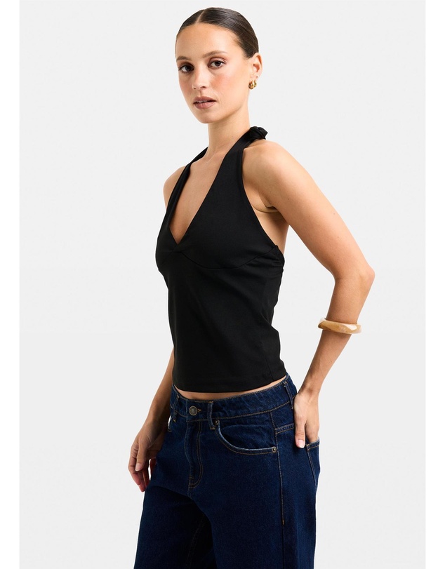 General Pants Co. Basics - Plunge Halter Top