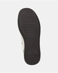 Call It Spring - Freshy Sneakers