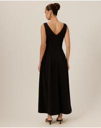Tussah - Audrey Pleated Midi Dress