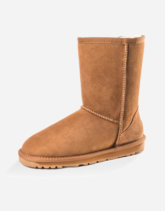 Ozwear Connection Uggs - Ugg Classic Short Boots (Water Resistant)