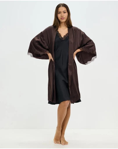 Sainted Sisters - Scarlett Silk Kimono