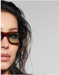 Soda Shades - Rozalia Russia x Soda Shades - Shade 003 Honey Tortoise