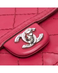 Pre-Loved by Azura Reborn - Pre-Loved chanel Chanel Quilted Lambskin Crossbody