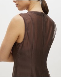 Minima Esenciales - Adelina Panel Sheer Maxi Dress