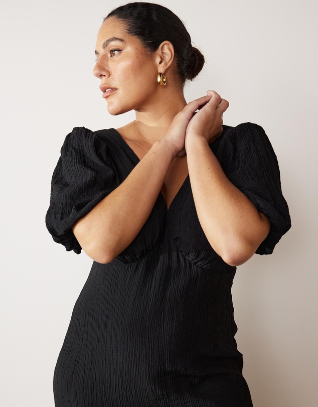 Atmos&Here Curvy - Evelynn Textured Midi Dress