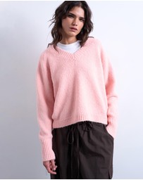 TOPSHOP - Knitted Wool Blend Fluffy V-Neck Jumper