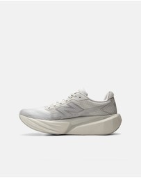 New Balance - FuelCell Rebel v5 - Women's